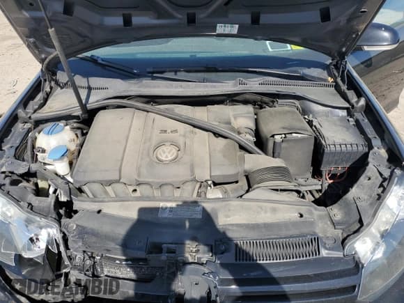 ✅ 2011 Volkswagen Jetta SE • VIN: 3VWPZ7AJ7BM677760 • Lot: 54329885. Listed on Copart with 106,727 mi. Free auction sales archive from the USA and detailed vehicle history report at DreamBid. Image 11.