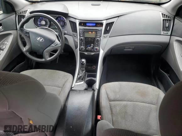 ✅ 2013 Hyundai Sonata GLS • VIN: 5NPEB4AC7DH742677 • Lot: 62876454. Listed on Copart with 240,222 mi. Free auction sales archive from the USA and detailed vehicle history report at DreamBid. Image 8.