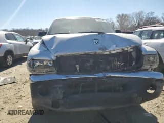 ✅ 2004 Dodge Dakota SLT • VIN: 1D7HL48N04S651386 • Lot: 46568045. Wystawiony na Copart z przebiegiem 216 574 mil. Bezpłatny archiwum sprzedaży aukcyjnych z USA i szczegółowy raport historii pojazdu na DreamBid. Zdjęcie 5.