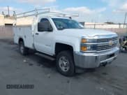 ✅ 2017 Chevrolet Silverado 2500HD Work Truck • VIN: 1GB0CUEG4HZ274141 • Лот: 41436022. Опубликован ранее на IAAI с пробегом 110 774 миль. Бесплатный доступ к архиву аукционных продаж из США и подробный отчёт об истории автомобиля на DreamBid. Изображение 1.