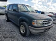 ✅ 1996 Ford Explorer XLT • VIN: 1FMDU32P0TZA75326 • Lot: 43005845. Wystawiony na Copart z przebiegiem 67 286 mil. Bezpłatny archiwum sprzedaży aukcyjnych z USA i szczegółowy raport historii pojazdu na DreamBid. Zdjęcie 4.