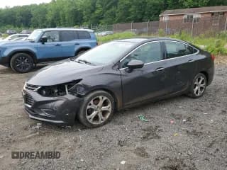 ✅ 2017 Chevrolet Cruze Premier • VIN: 1G1BF5SM3H7267505 • Lot: 57470075. Wystawiony na Copart z przebiegiem 118 713 mil. Bezpłatny archiwum sprzedaży aukcyjnych z USA i szczegółowy raport historii pojazdu na DreamBid. Zdjęcie 1.