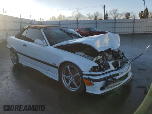 ✅ 1999 BMW 3 Series M3 • VIN: WBSBK0336XEC41367 • Lot: 41524845. Wystawiony na Copart z przebiegiem Nie podano. Bezpłatny archiwum sprzedaży aukcyjnych z USA i szczegółowy raport historii pojazdu na DreamBid. Zdjęcie 4.