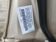 ✅ 1993 Toyota Camry DLX • VIN: 4T1SK11E6PU180747 • Lot: 64990075. Wystawiony na Copart z przebiegiem 109 692 mil. Bezpłatny archiwum sprzedaży aukcyjnych z USA i szczegółowy raport historii pojazdu na DreamBid. Zdjęcie 12.