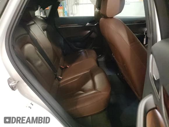 ✅ 2017 Audi Q3 Prestige • VIN: WA1GCCFS8HR000975 • Lot: 64032185. Listed on Copart with 80,928 mi. Free auction sales archive from the USA and detailed vehicle history report at DreamBid. Image 11.