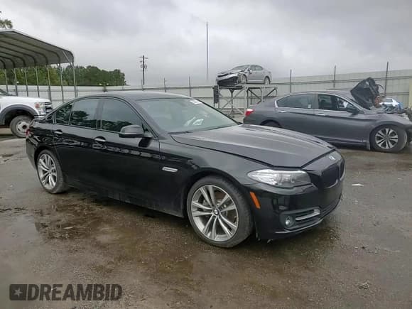✅ 2016 BMW 5 Series 528i • VIN: WBA5A5C51GG354809 • Lot: 90083595. Listed on Copart with 28,858 mi. Free auction sales archive from the USA and detailed vehicle history report at DreamBid. Image 13.
