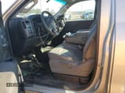 ✅ 2015 Chevrolet Silverado 2500HD Work Truck • VIN: 1GC0CUEGXFZ538701 • Lot: 89376185. Wystawiony na Copart z przebiegiem 198 348 mil. Bezpłatny archiwum sprzedaży aukcyjnych z USA i szczegółowy raport historii pojazdu na DreamBid. Zdjęcie 7.