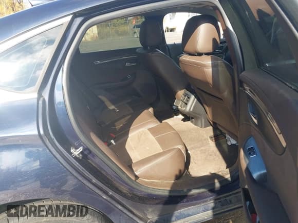 ✅ 2015 Chevrolet Impala LT • VIN: 2G1125S38F9218407 • Lot: 43571066. Listed on IAAI with 205,438 mi. Free auction sales archive from the USA and detailed vehicle history report at DreamBid. Image 8.