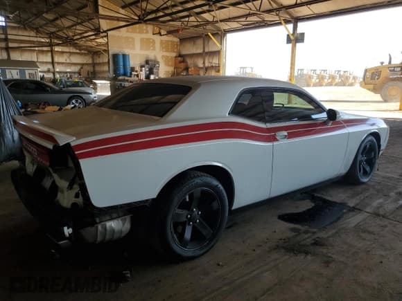 ✅ 2013 Dodge Challenger SXT • VIN: 2C3CDYAG8DH648784 • Lot: 92084445. Wystawiony na Copart z przebiegiem 106 855 mil. Bezpłatny archiwum sprzedaży aukcyjnych z USA i szczegółowy raport historii pojazdu na DreamBid. Zdjęcie 3.