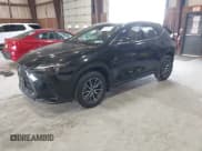 ✅ 2025 Lexus NX 350 Premium • VIN: 2T2GGCEZ4SC066963 • Lot: 41766137. Wystawiony na IAAI z przebiegiem 4 611 mil. Bezpłatny archiwum sprzedaży aukcyjnych z USA i szczegółowy raport historii pojazdu na DreamBid. Zdjęcie 2.