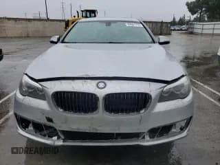 ✅ 2014 BMW 5 Series 528i • VIN: WBA5A5C54ED509920 • Lot: 92681715. Listed on Copart with 121,760 mi. Free auction sales archive from the USA and detailed vehicle history report at DreamBid. Image 5.