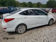 ✅ 2017 Hyundai Accent SE • VIN: KMHCT4AE0HU193384 • Лот: 69272704. Опубликован ранее на Copart с пробегом 113 142 миль. Бесплатный доступ к архиву аукционных продаж из США и подробный отчёт об истории автомобиля на DreamBid. Изображение 3.