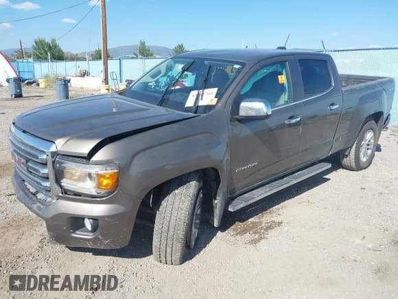 ✅ 2015 GMC Canyon 4WD SLT • VIN: 1GTG6CE37F1119328 • Lot: 43262764. Wystawiony na IAAI z przebiegiem Nie podano. Bezpłatny archiwum sprzedaży aukcyjnych z USA i szczegółowy raport historii pojazdu na DreamBid. Zdjęcie 17.