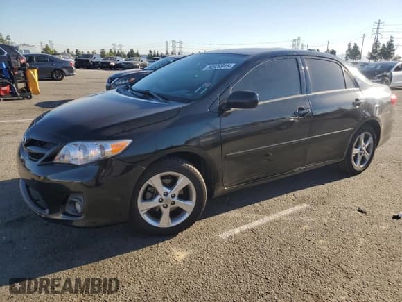 ✅ 2012 Toyota Corolla LE • VIN: 5YFBU4EE8CP004378 • Lot: 90926945. Listed on Copart with 211,091 mi. Free auction sales archive from the USA and detailed vehicle history report at DreamBid. Image 1.