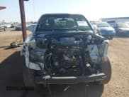 ✅ 2005 Nissan Frontier SE • VIN: 1N6AD07U95C416469 • Lot: 42946163. Wystawiony na IAAI z przebiegiem 224 191 mil. Bezpłatny archiwum sprzedaży aukcyjnych z USA i szczegółowy raport historii pojazdu na DreamBid. Zdjęcie 13.