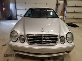 ✅ 2001 Mercedes-Benz CLK 320/430 • VIN: WDBLK70G71T075953 • Лот: 79556524. Опубликован ранее на Copart с пробегом 71 428 миль. Бесплатный доступ к архиву аукционных продаж из США и подробный отчёт об истории автомобиля на DreamBid. Изображение 5.