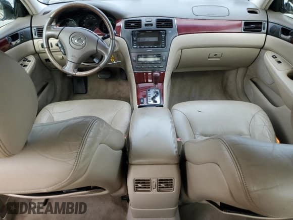 ✅ 2002 Lexus ES 300 • VIN: JTHBF30G320015258 • Лот: 95493175. Опубликован ранее на Copart с пробегом 110 938 миль. Бесплатный доступ к архиву аукционных продаж из США и подробный отчёт об истории автомобиля на DreamBid. Изображение 8.