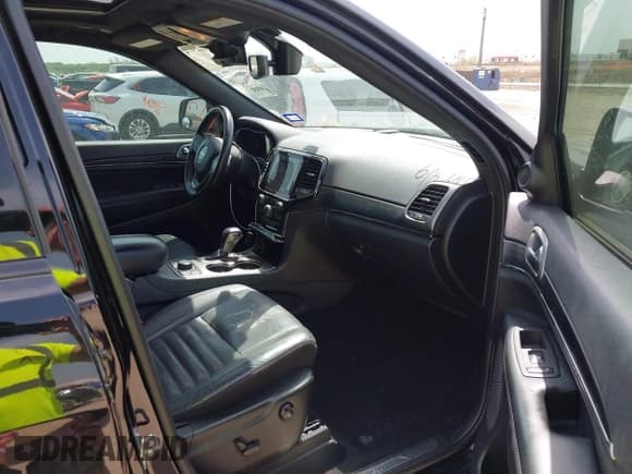 ✅ 2020 Jeep Grand Cherokee Limited X • VIN: 1C4RJFBG2LC290925 • Лот: 42029747. Опубликован ранее на IAAI с пробегом 153 803 миль. Бесплатный доступ к архиву аукционных продаж из США и подробный отчёт об истории автомобиля на DreamBid. Изображение 5.