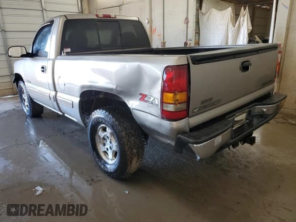 ✅ 2001 Chevrolet Silverado 1500 LS • VIN: 1GCEK14T41Z210446 • Лот: 52243075. Опубликован ранее на Copart с пробегом 119 160 миль. Бесплатный доступ к архиву аукционных продаж из США и подробный отчёт об истории автомобиля на DreamBid. Изображение 2.