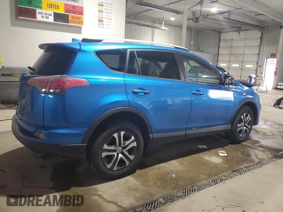 ✅ 2016 Toyota RAV4 LE • VIN: JTMBFREVXGJ101308 • Lot: 93283285. Listed on Copart with 107,749 mi. Free auction sales archive from the USA and detailed vehicle history report at DreamBid. Image 3.