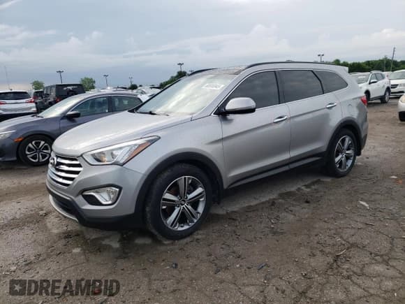 ✅ 2015 Hyundai Santa Fe Limited • VIN: KM8SRDHF9FU117295 • Лот: 60506945. Опубликован ранее на Copart с пробегом 153 560 миль. Бесплатный доступ к архиву аукционных продаж из США и подробный отчёт об истории автомобиля на DreamBid. Изображение 1.