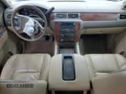 ✅ 2013 Chevrolet Silverado 2500HD LTZ • VIN: 1GC2KYC83DZ288696 • Lot: 72953984. Wystawiony na Copart z przebiegiem 199 870 mil. Bezpłatny archiwum sprzedaży aukcyjnych z USA i szczegółowy raport historii pojazdu na DreamBid. Zdjęcie 8.