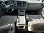 ✅ 2000 Chevrolet Silverado 1500 LS • VIN: 2GCEK19V5Y1152456 • Lot: 92304185. Wystawiony na Copart z przebiegiem 295 253 mil. Bezpłatny archiwum sprzedaży aukcyjnych z USA i szczegółowy raport historii pojazdu na DreamBid. Zdjęcie 8.