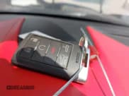 ✅ 2015 Chevrolet Corvette 1LT • VIN: 1G1YB2D7XF5117802 • Lot: 43017939. Wystawiony na IAAI z przebiegiem 54 180 mil. Bezpłatny archiwum sprzedaży aukcyjnych z USA i szczegółowy raport historii pojazdu na DreamBid. Zdjęcie 11.