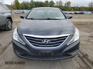 ✅ 2012 Hyundai Sonata GLS • VIN: 5NPEB4AC0CH422972 • Lot: 74300414. Listed on Copart with 139,020 mi. Free auction sales archive from the USA and detailed vehicle history report at DreamBid. Image 5.