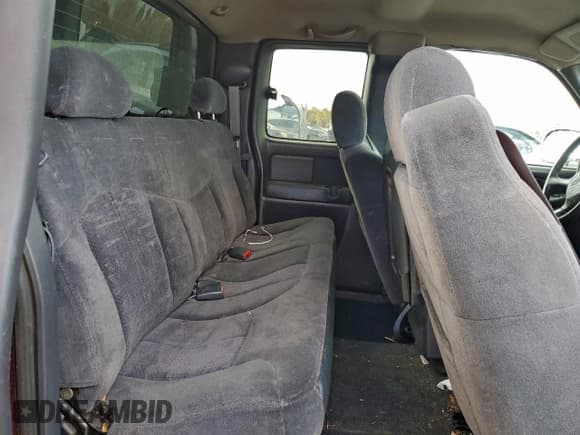 ✅ 2001 Chevrolet Silverado 2500HD LS • VIN: 1GCHK29G21E319722 • Lot: 94113315. Listed on Copart with Not provided. Free auction sales archive from the USA and detailed vehicle history report at DreamBid. Image 10.