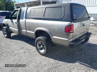 ✅ 2000 Chevrolet S-10 LS ZR2 • VIN: 1GCCT19W3Y8142910 • Лот: 41828424. Опубликован ранее на IAAI с пробегом 154 751 миль. Бесплатный доступ к архиву аукционных продаж из США и подробный отчёт об истории автомобиля на DreamBid. Изображение 3.