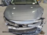 ✅ 2022 Toyota Corolla LE • VIN: 5YFEPMAE4NP299878 • Lot: 87080295. Wystawiony na Copart z przebiegiem 78 726 mil. Bezpłatny archiwum sprzedaży aukcyjnych z USA i szczegółowy raport historii pojazdu na DreamBid. Zdjęcie 11.