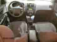 2007 Hyundai Tucson GL z VIN KM8JM72D17U684962, wystawiony jako Copart lot #83152754 z przebiegiem 314 025 mil mil oraz Czysty tytuł • Clean title. Historia ofert i sprzedaży dostępna na DreamBid. Obrazek 8.