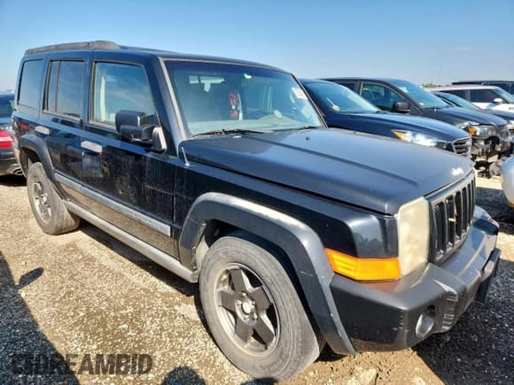 ✅ 2006 Jeep Commander • VIN: 1J8HH48N96C130135 • Lot: 67836425. Listed on Copart with 216,665 mi. Free auction sales archive from the USA and detailed vehicle history report at DreamBid. Image 4.