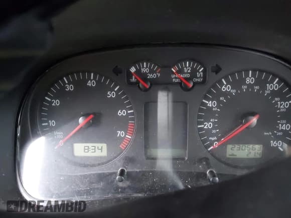 ✅ 1999 Volkswagen Jetta GL • VIN: 3VWRA29M9XM090601 • Lot: 43871944. Listed on IAAI with 230,563 mi. Free auction sales archive from the USA and detailed vehicle history report at DreamBid. Image 7.