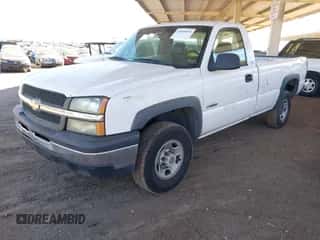 2003 Chevrolet Silverado 2500 Work Truck с VIN 1GCGC24U43Z321585, выставлен на аукционе IAAI как лот 41850855 с пробегом 142 417 миль миль и . История ставок и продаж доступна на DreamBid. Изображение 2.