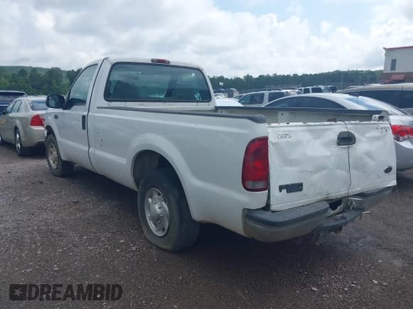 ✅ 2000 Ford F-250 XL • VIN: 1FTNF20L8YEA35197 • Lot: 42503940. Listed on IAAI with 265,922 mi. Free auction sales archive from the USA and detailed vehicle history report at DreamBid. Image 3.