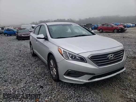 ✅ 2015 Hyundai Sonata Eco • VIN: 5NPE24AA7FH109842 • Лот: 37407813. Опубликован ранее на Copart с пробегом Не указан. Бесплатный доступ к архиву аукционных продаж из США и подробный отчёт об истории автомобиля на DreamBid. Изображение 11.