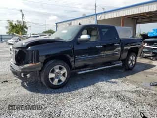 2009 Chevrolet Silverado 1500 LT z VIN 3GCEC230X9G250682, wystawiony jako Copart lot #70674085 z przebiegiem 406 117 mil mil oraz Szkoda całkowita • Salvage title. Historia ofert i sprzedaży dostępna na DreamBid. Obrazek 1.
