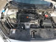 ✅ 2018 Honda Civic EX • VIN: 19XFC2F74JE006040 • Lot: 93040415. Wystawiony na Copart z przebiegiem 29 002 mil. Bezpłatny archiwum sprzedaży aukcyjnych z USA i szczegółowy raport historii pojazdu na DreamBid. Zdjęcie 16.