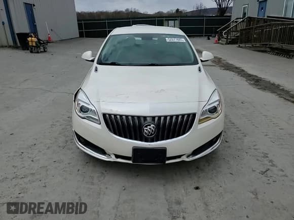 ✅ 2014 Buick Regal Premium II • VIN: 2G4GR5GX2E9226635 • Lot: 52077885. Listed on Copart with 84,197 mi. Free auction sales archive from the USA and detailed vehicle history report at DreamBid. Image 11.