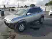 2005 Hyundai Tucson GLS z VIN KM8JN12D75U075236, wystawiony jako Copart lot #85303814 z przebiegiem 75 827 mil mil oraz Szkoda całkowita • Salvage title. Historia ofert i sprzedaży dostępna na DreamBid. Obrazek 1.