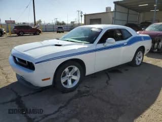 ✅ 2014 Dodge Challenger SXT • VIN: 2C3CDYAG1EH111059 • Lot: 44767545. Wystawiony na Copart z przebiegiem 112 050 mil. Bezpłatny archiwum sprzedaży aukcyjnych z USA i szczegółowy raport historii pojazdu na DreamBid. Zdjęcie 1.