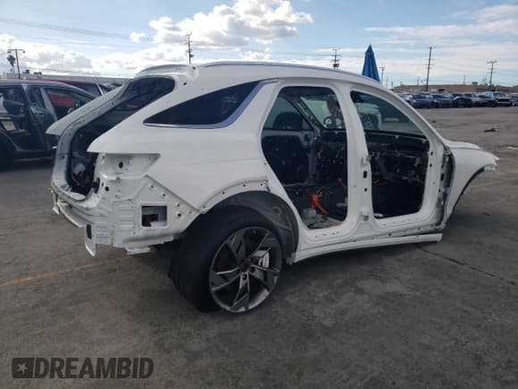 ✅ 2025 Genesis GV70 Advanced • VIN: 5NMMCET18SH006058 • Lot: 93347495. Listed on Copart with Not provided. Free auction sales archive from the USA and detailed vehicle history report at DreamBid. Image 3.