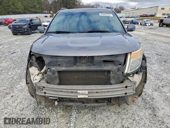 ✅ 2013 Ford Explorer Limited • VIN: 1FM5K7F83DGA10097 • Lot: 93603525. Wystawiony na Copart z przebiegiem 294 547 mil. Bezpłatny archiwum sprzedaży aukcyjnych z USA i szczegółowy raport historii pojazdu na DreamBid. Zdjęcie 5.