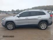 ✅ 2017 Jeep Cherokee Latitude • VIN: 1C4PJMCB2HW606411 • Лот: 43548952. Опубликован ранее на IAAI с пробегом 134 530 миль. Бесплатный доступ к архиву аукционных продаж из США и подробный отчёт об истории автомобиля на DreamBid. Изображение 14.