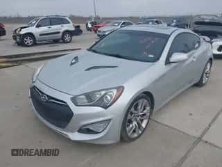 2013 Hyundai Genesis Coupe Track с VIN KMHHU6KJ5DU111864, выставлен на аукционе IAAI как лот 41554926 с пробегом 108 730 миль миль и . История ставок и продаж доступна на DreamBid. Изображение 6.