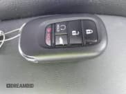 ✅ 2024 Honda HR-V Sport • VIN: 3CZRZ2H54RM770151 • Lot: 41501617. Wystawiony na IAAI z przebiegiem 15 928 mil. Bezpłatny archiwum sprzedaży aukcyjnych z USA i szczegółowy raport historii pojazdu na DreamBid. Zdjęcie 11.