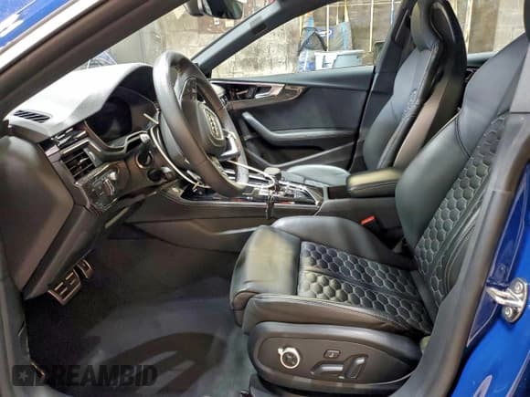 ✅ 2024 Audi RS 5 Sportback • VIN: WUAAWCF54RA900465 • Лот: 93880965. Опубликован ранее на Copart с пробегом 8 128 миль. Бесплатный доступ к архиву аукционных продаж из США и подробный отчёт об истории автомобиля на DreamBid. Изображение 7.