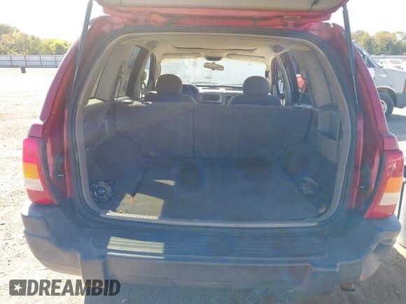 ✅ 2002 Jeep Grand Cherokee Laredo • VIN: 1J4GX48S62C257425 • Lot: 43435617. Listed on IAAI with 251,435 mi. Free auction sales archive from the USA and detailed vehicle history report at DreamBid. Image 17.